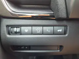 Nissan Qashqai - photo 17