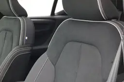 Volvo XC40 - photo 21