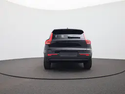 Volvo XC40 - photo 4