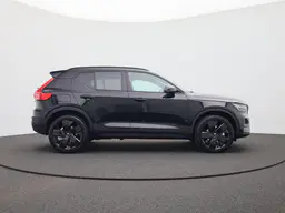 Volvo XC40 - photo 5
