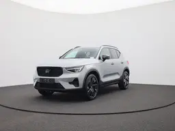 Volvo XC40 - photo 1