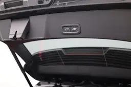Volvo XC40 - photo 12