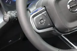 Volvo XC40 - photo 26