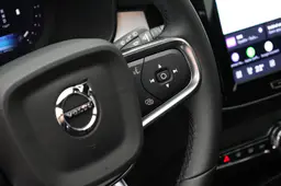 Volvo XC40 - photo 27