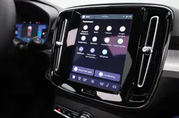Volvo XC40 - photo 29