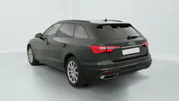 Audi A4 - photo 5