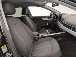 Audi A4 - photo 9