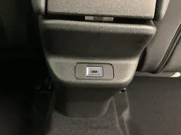 Jeep Avenger - photo 24