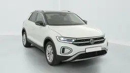 Volkswagen T-Roc - photo 1