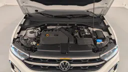 Volkswagen T-Roc - photo 23