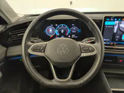 Volkswagen Tiguan - photo 14