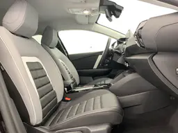 Citroen C4 - photo 9
