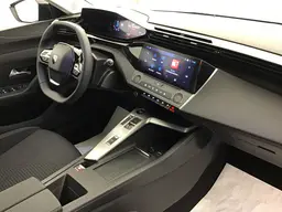 Peugeot 308 - photo 8