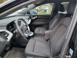 Audi Q4 e-tron - photo 5