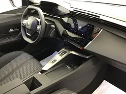 Peugeot 308 - photo 8