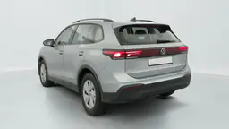 Volkswagen Tiguan - photo 5