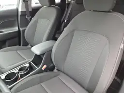 Hyundai Kona - photo 12