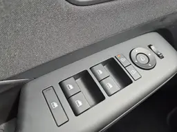 Hyundai Kona - photo 13