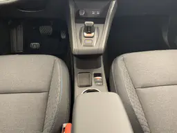 Renault Captur - photo 17