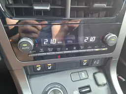 Toyota Yaris - photo 23