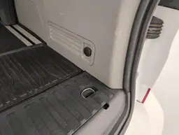Ford Tourneo - photo 28