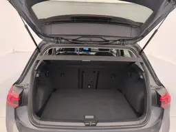 Volkswagen Golf - photo 11