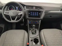 Volkswagen Tiguan - photo 13
