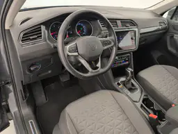 Volkswagen Tiguan - photo 15