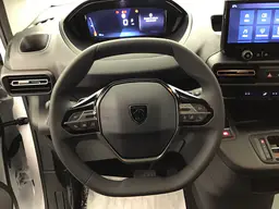 Peugeot Partner - photo 12