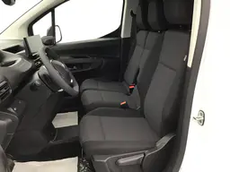 Peugeot Partner - photo 26