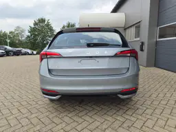 Skoda Scala - photo 4