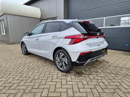 Hyundai i20 - photo 3