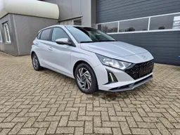 Hyundai i20 - photo 7
