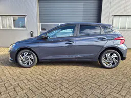 Hyundai i20 - photo 2