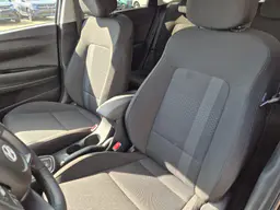 Hyundai i20 - photo 11