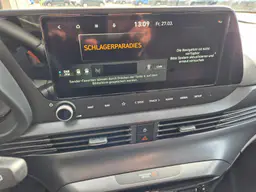 Hyundai i20 - photo 17