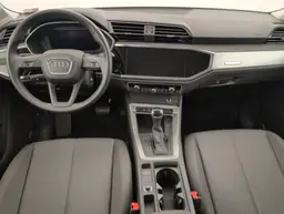 Audi Q3 - photo 13
