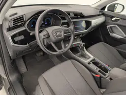 Audi Q3 - photo 15