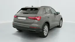 Audi Q3 - photo 7