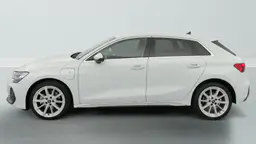 Audi A3 Sportback - photo 4