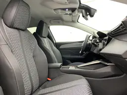 Peugeot 308 - photo 9