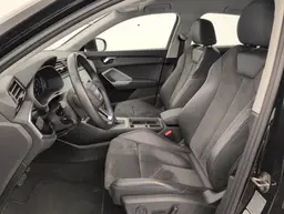 Audi Q3 Sportback - photo 16