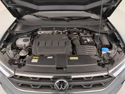 Volkswagen T-Roc - photo 21
