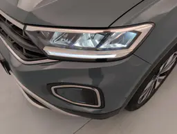 Volkswagen T-Roc - photo 22