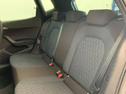 Seat Arona - photo 20