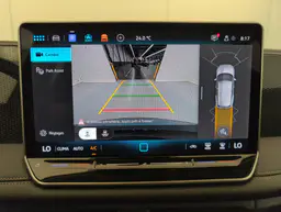 Volkswagen Tiguan - photo 17