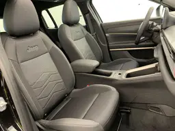 Jeep Avenger - photo 9