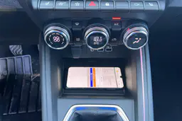 Renault Clio - photo 21