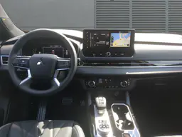Mitsubishi Outlander - photo 5