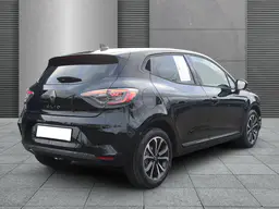 Renault Clio - photo 3